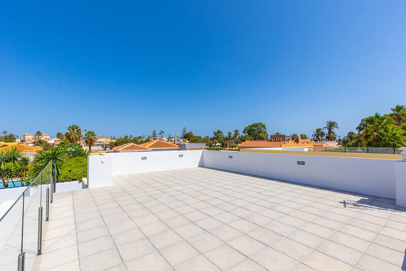 3 Cuarto Villa en venta