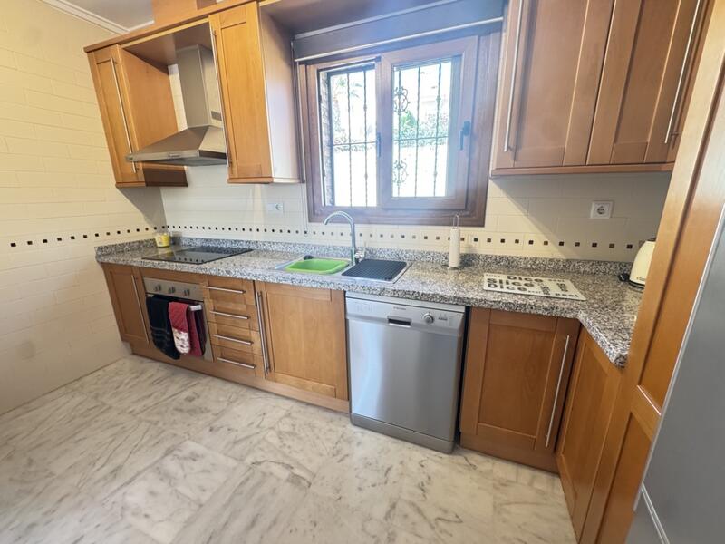 3 Cuarto Villa en venta