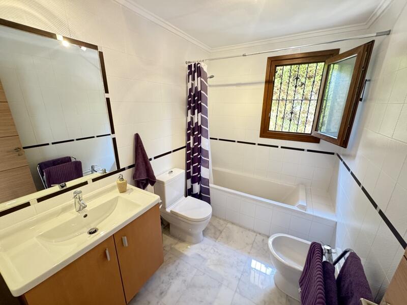3 Cuarto Villa en venta