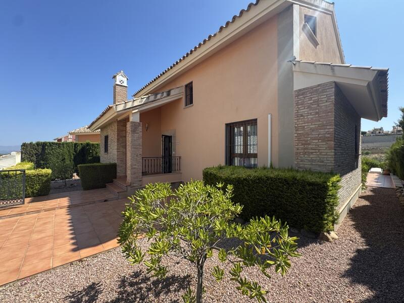 3 Cuarto Villa en venta
