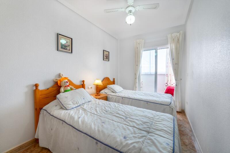2 Cuarto Adosado en venta
