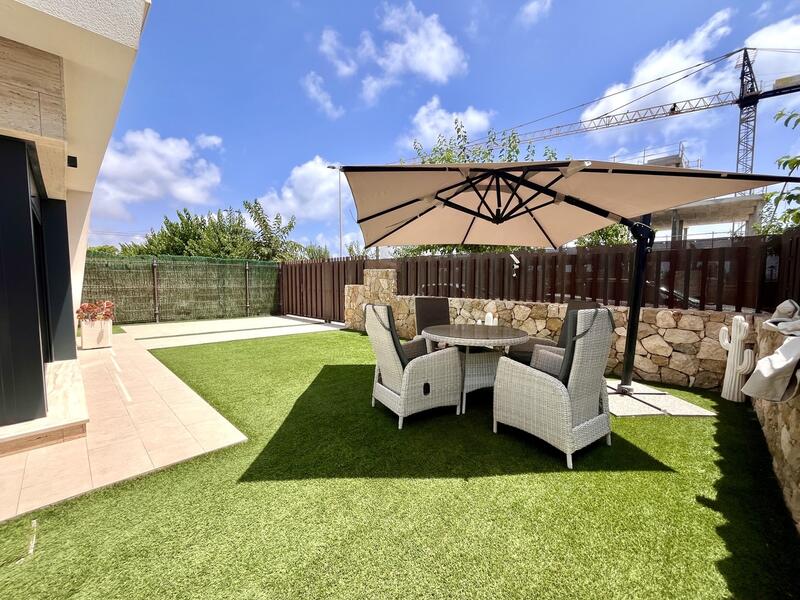 3 Cuarto Villa en venta