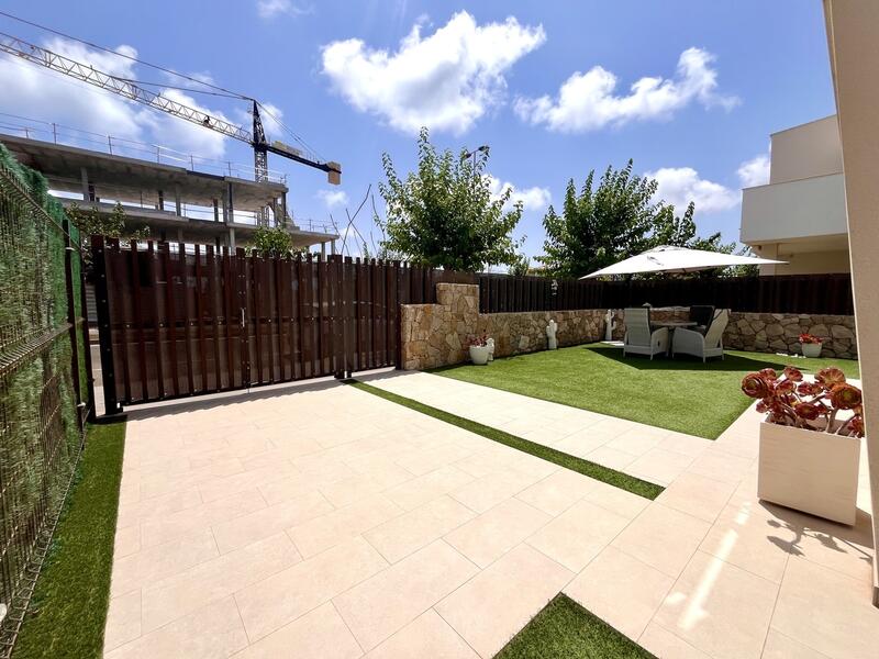 3 Cuarto Villa en venta