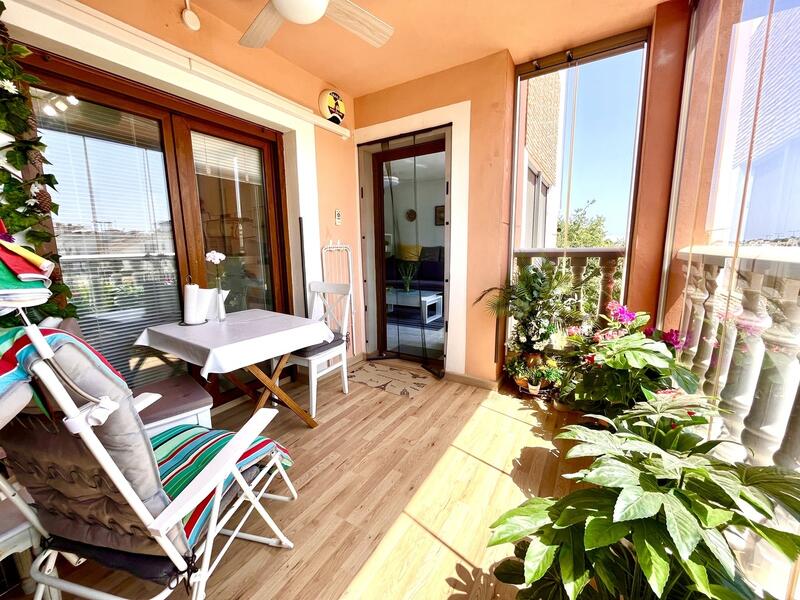 2 slaapkamer Appartement Te koop