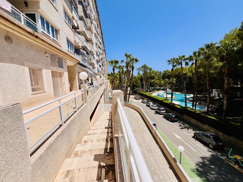 Apartamento en venta en Cabo Roig, Alicante