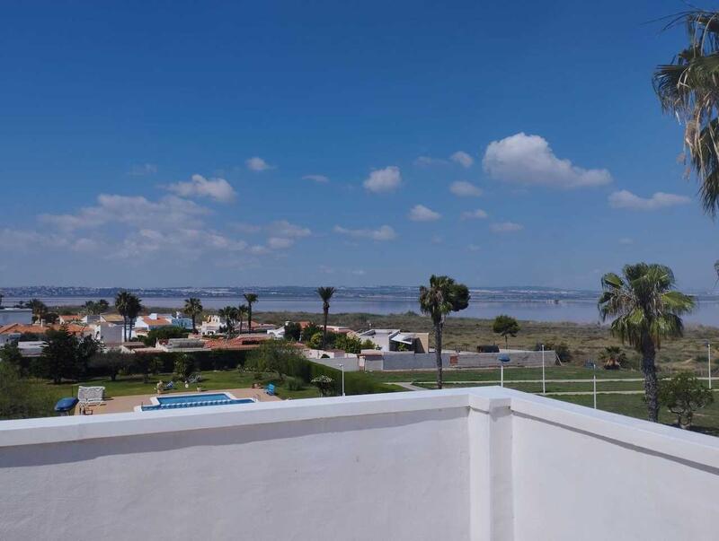 6 Cuarto Villa en venta