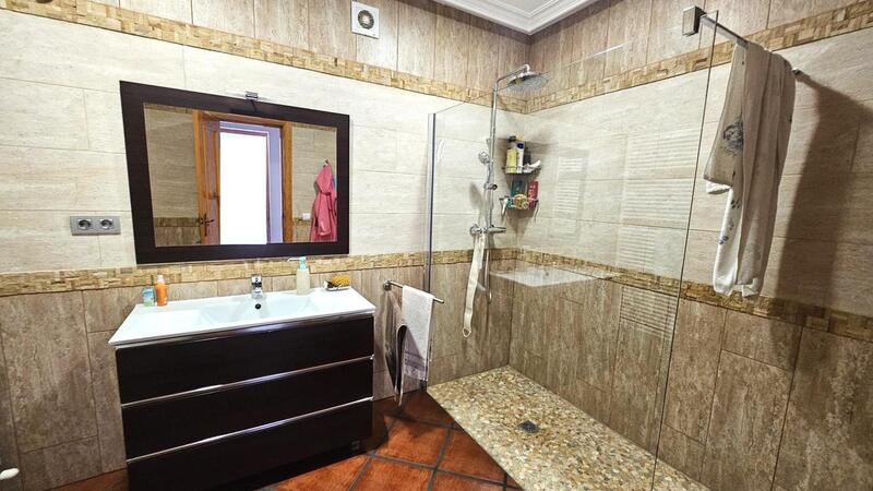 5 Cuarto Villa en venta