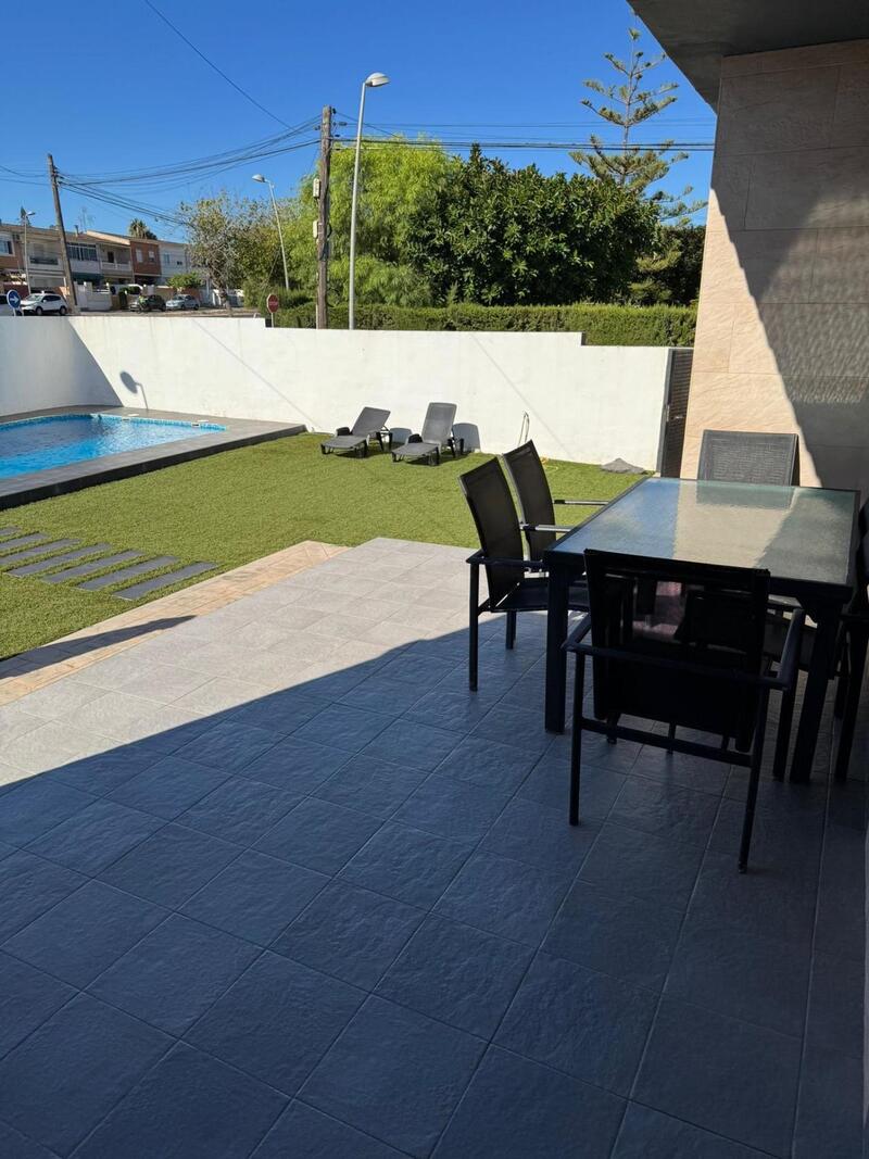 3 slaapkamer Villa Te koop