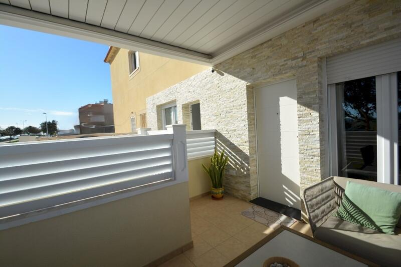3 bedroom Townhouse for sale