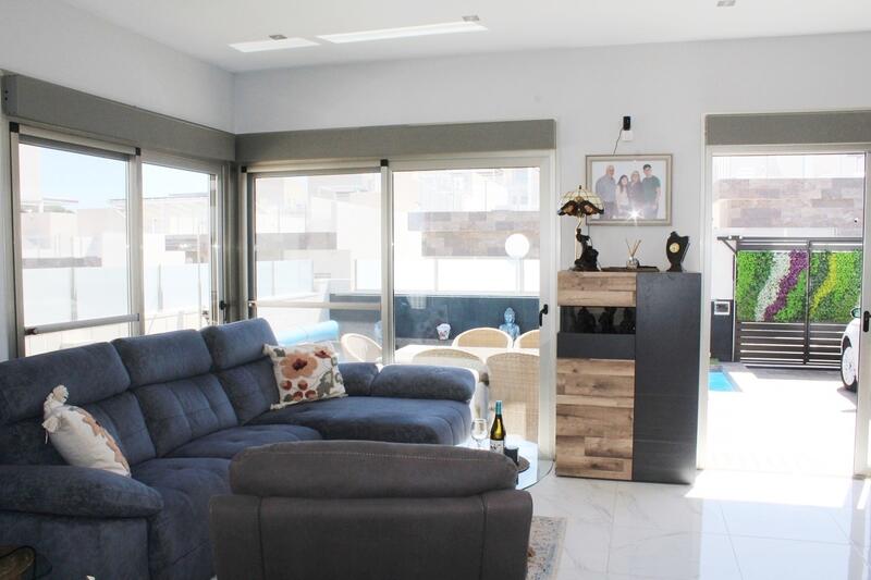 4 slaapkamer Villa Te koop