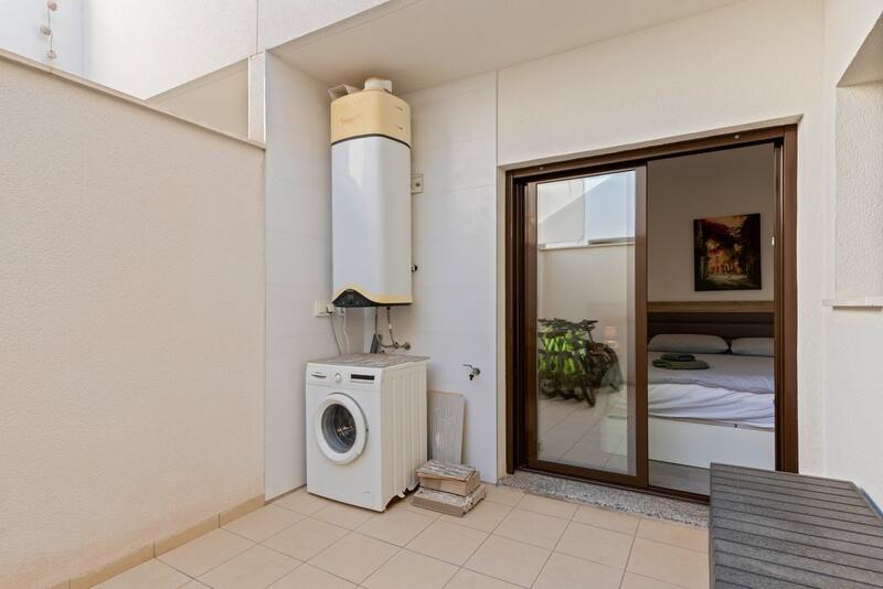 3 Schlafzimmer Stadthaus zu verkaufen