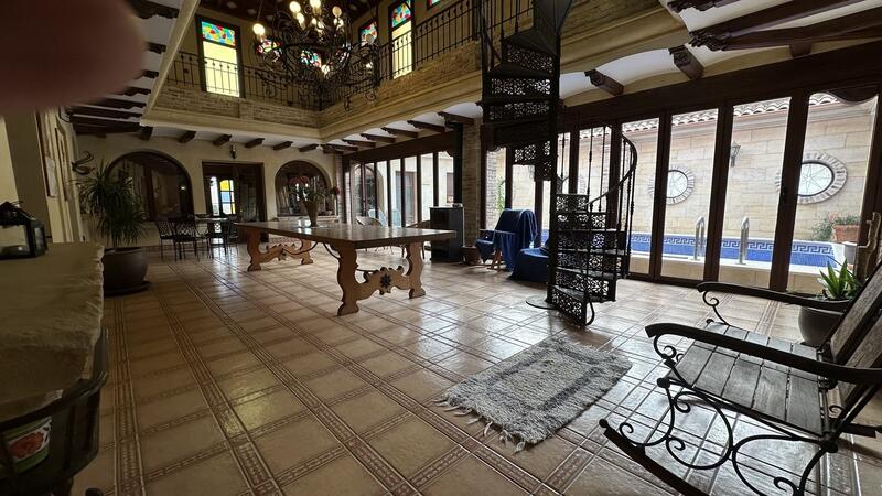 4 Cuarto Villa en venta