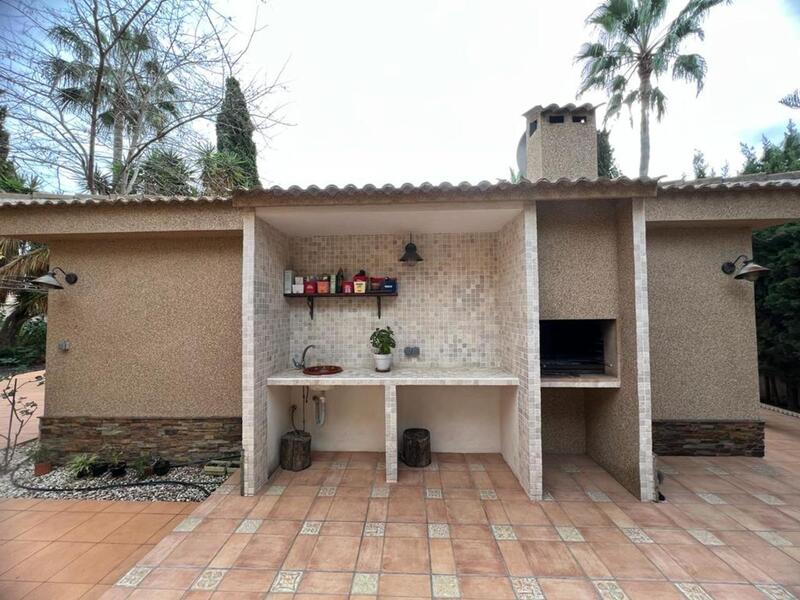 6 chambre Villa à vendre