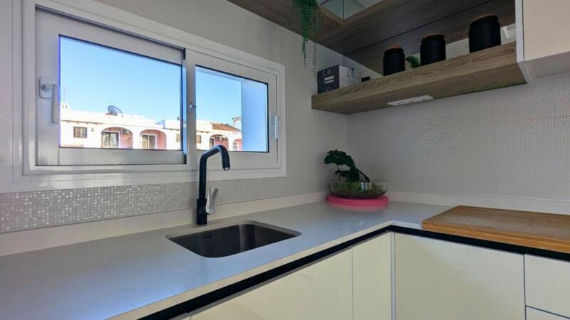 3 Cuarto Villa en venta