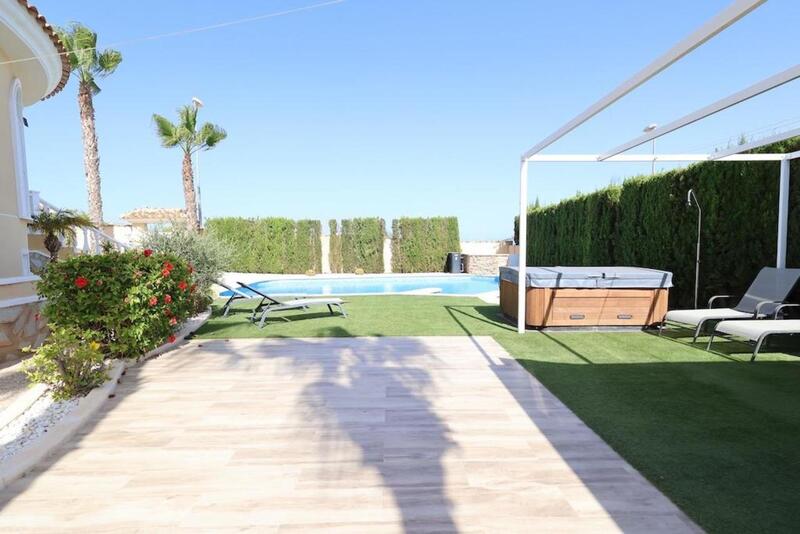 5 Cuarto Villa en venta