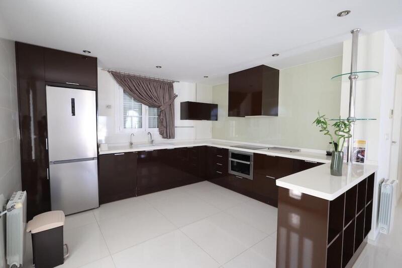 5 Cuarto Villa en venta