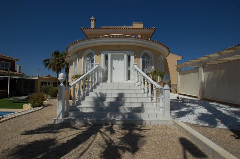 5 chambre Villa à vendre