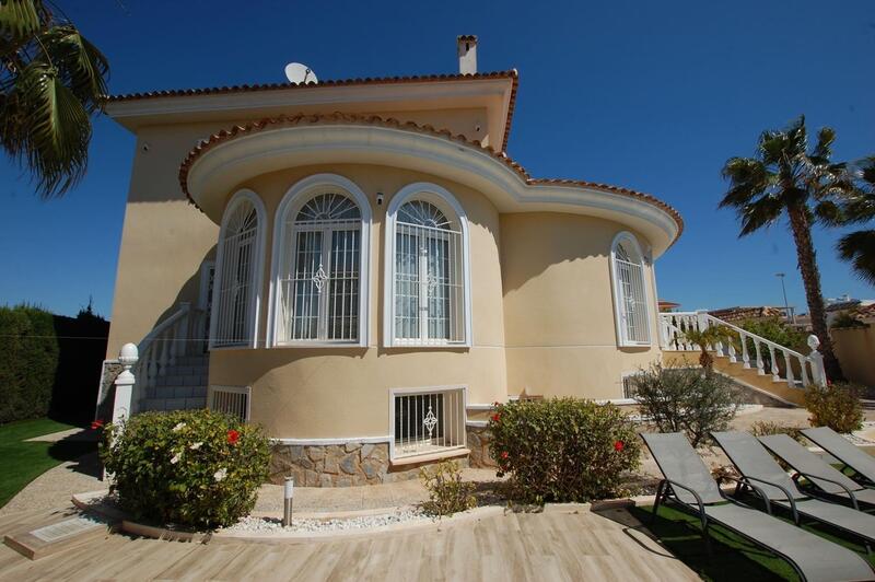 5 chambre Villa à vendre