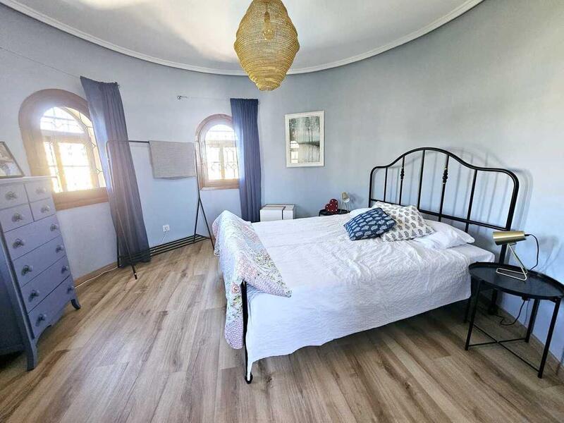 4 sovrum Villa till salu