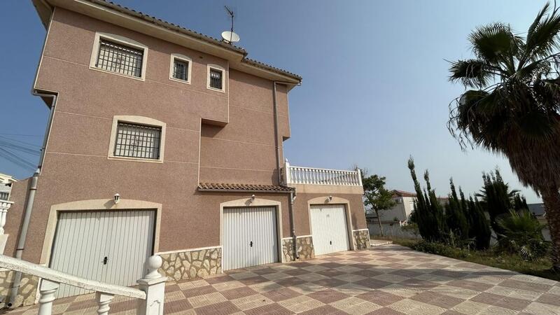 5 chambre Villa à vendre