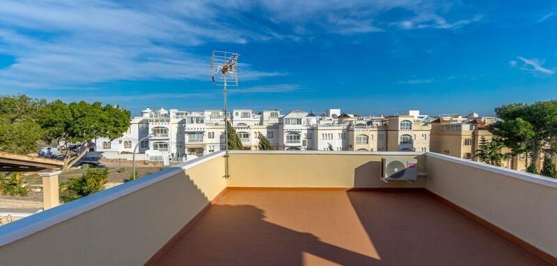 3 Cuarto Villa en venta