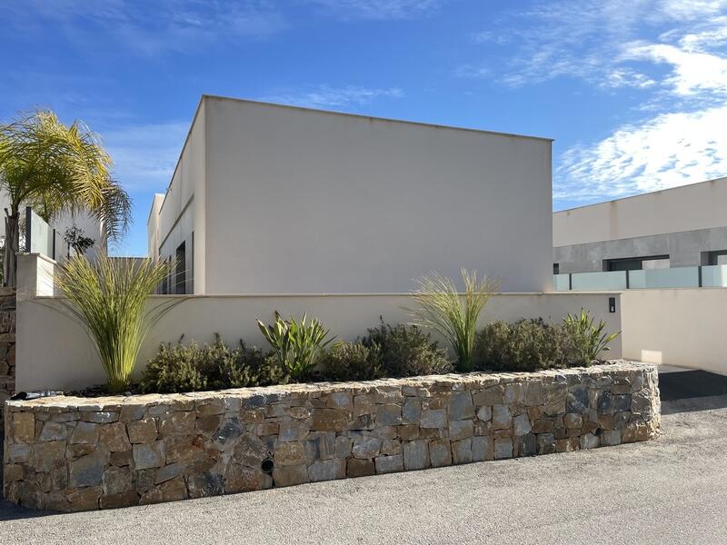 4 bedroom Villa for sale