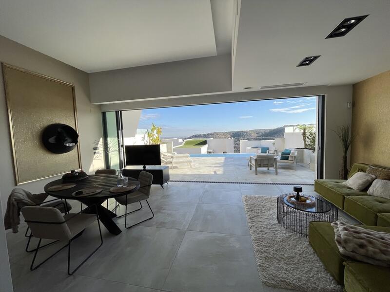 4 bedroom Villa for sale