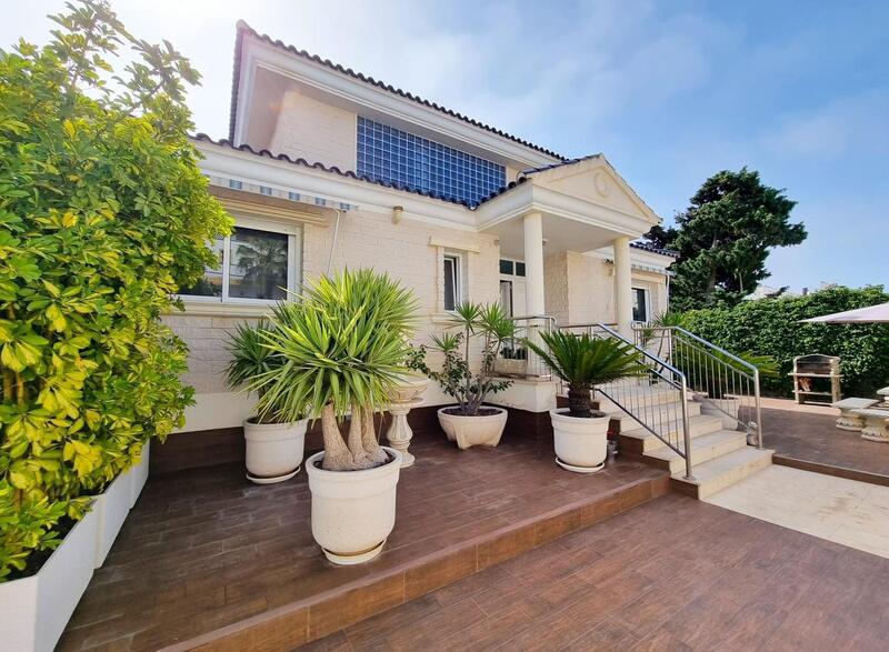5 Cuarto Villa en venta