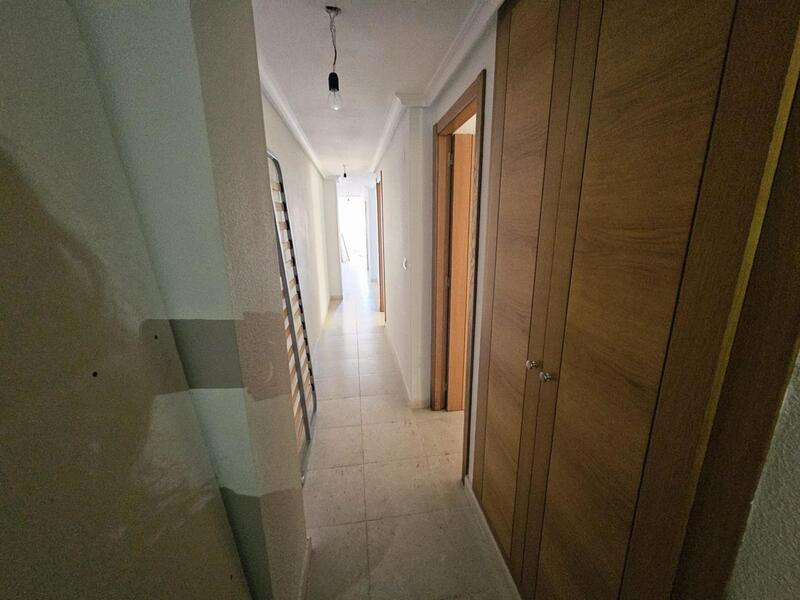 3 Schlafzimmer Appartement zu verkaufen