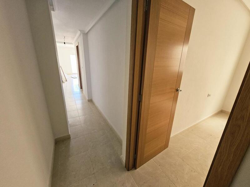 3 Schlafzimmer Appartement zu verkaufen