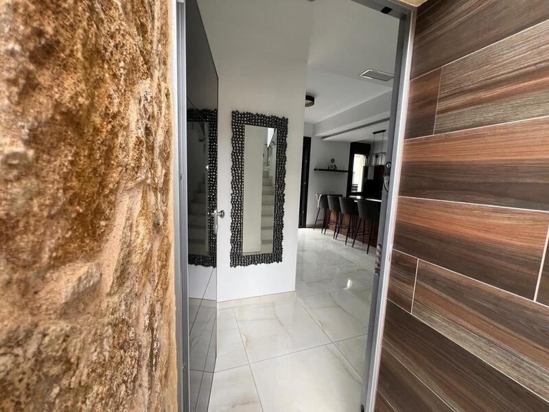 3 Cuarto Villa en venta