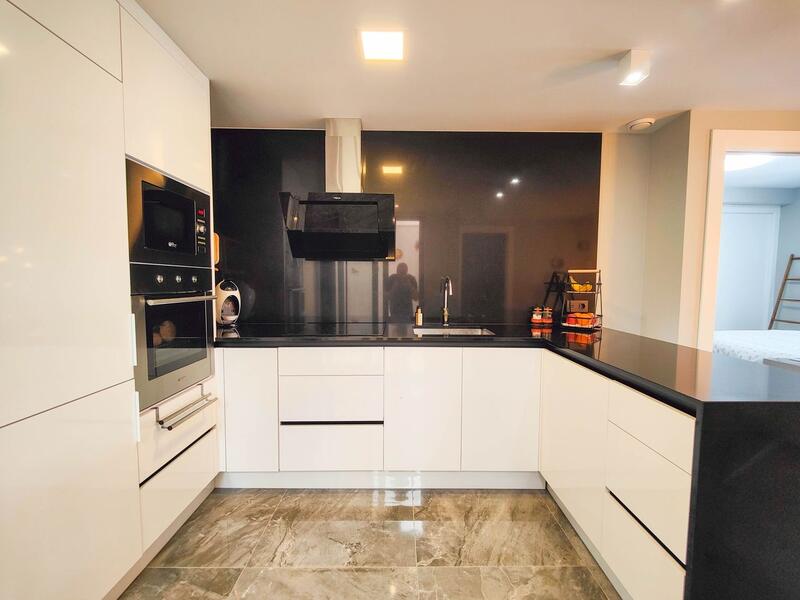 2 slaapkamer Appartement Te koop