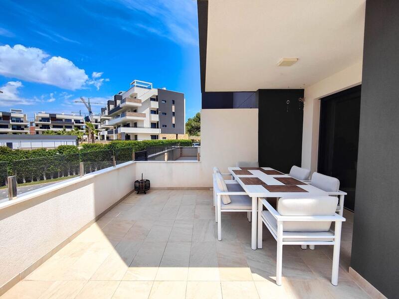 2 slaapkamer Appartement Te koop