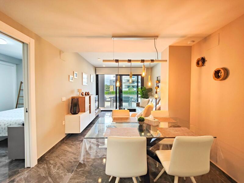 2 slaapkamer Appartement Te koop