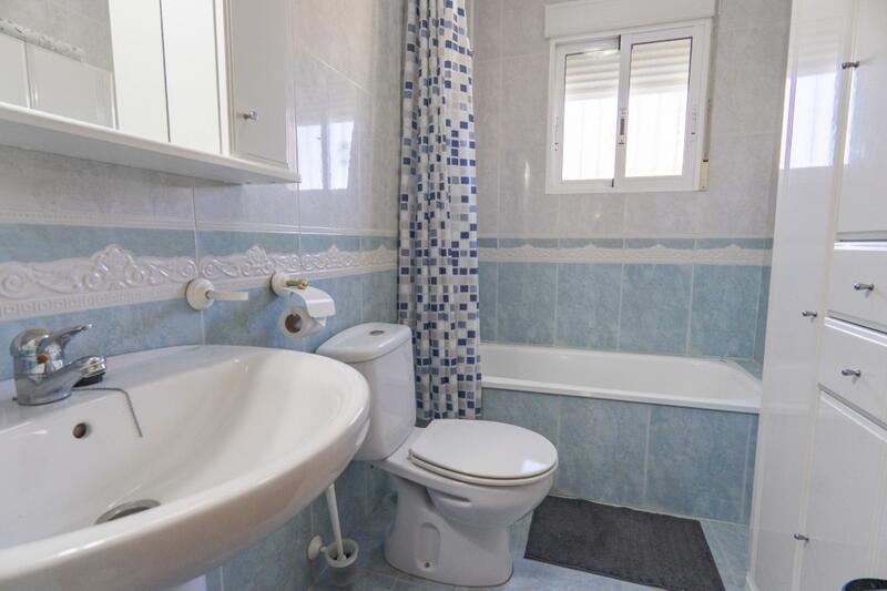 4 Cuarto Villa en venta