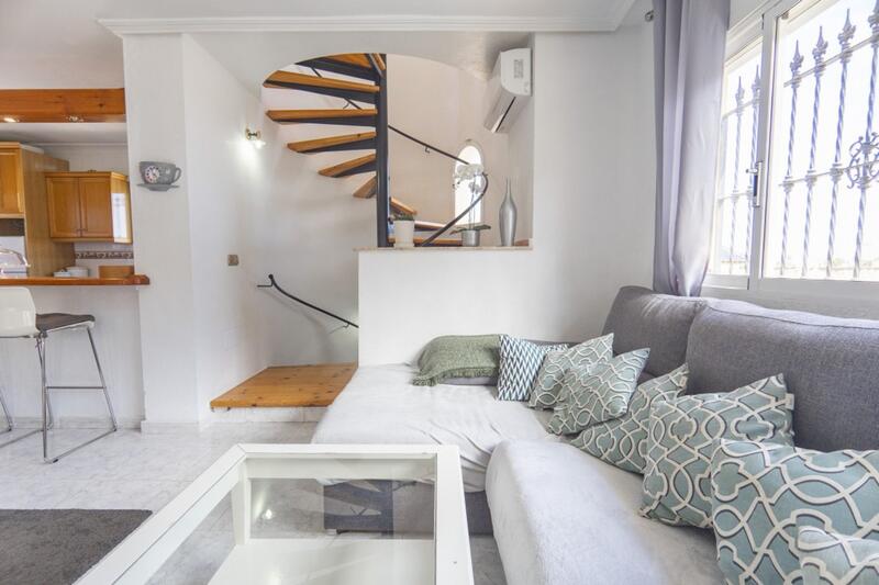 4 Cuarto Villa en venta