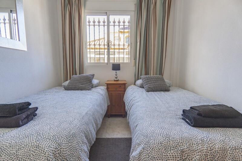4 Cuarto Villa en venta