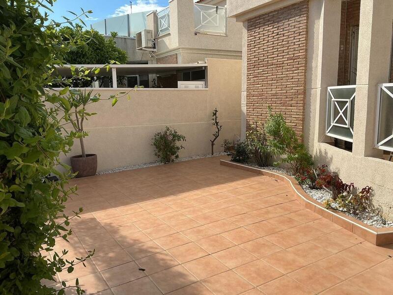 2 bedroom Villa for sale