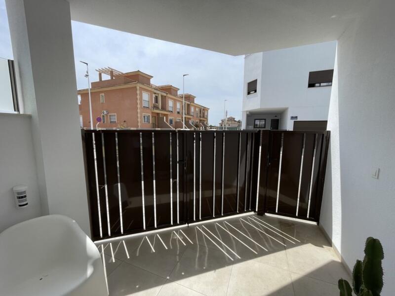2 Schlafzimmer Villa zu verkaufen