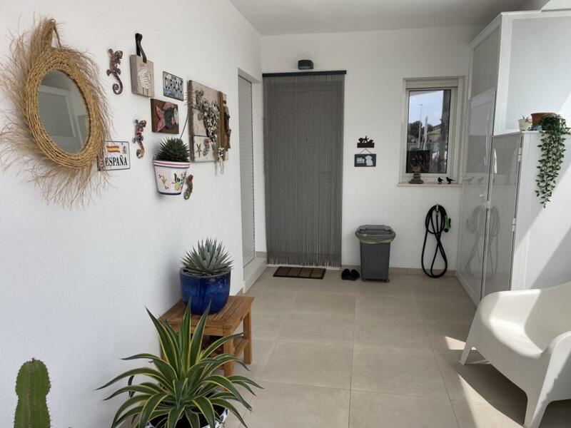2 Schlafzimmer Villa zu verkaufen
