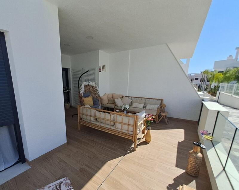 2 slaapkamer Appartement Te koop