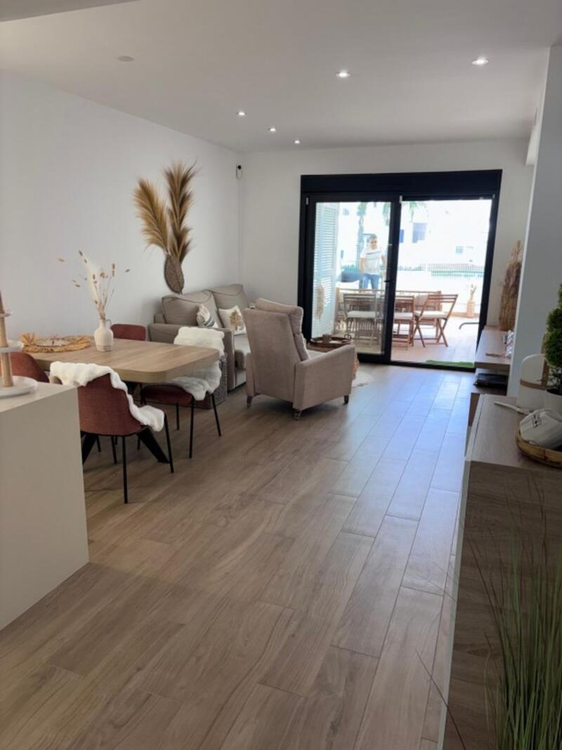 2 slaapkamer Appartement Te koop