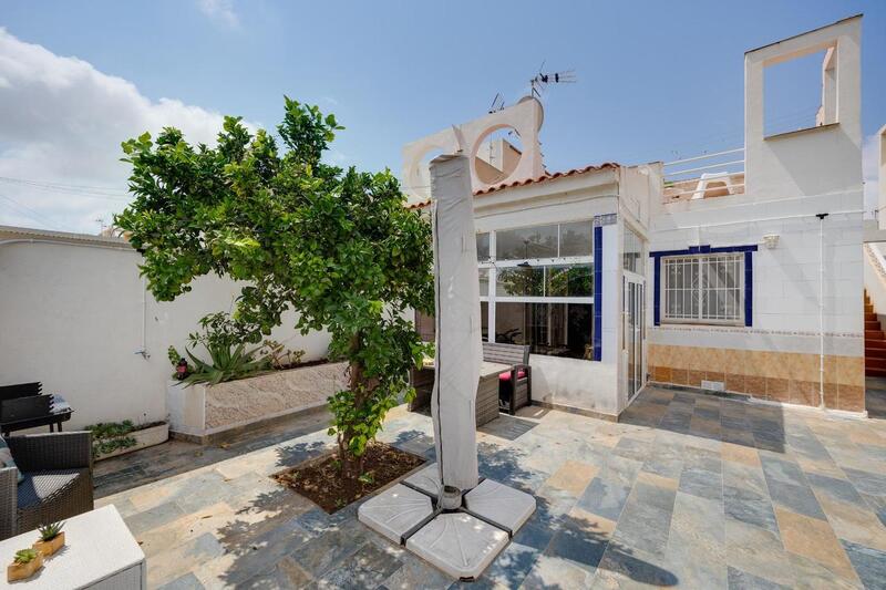2 Cuarto Adosado en venta