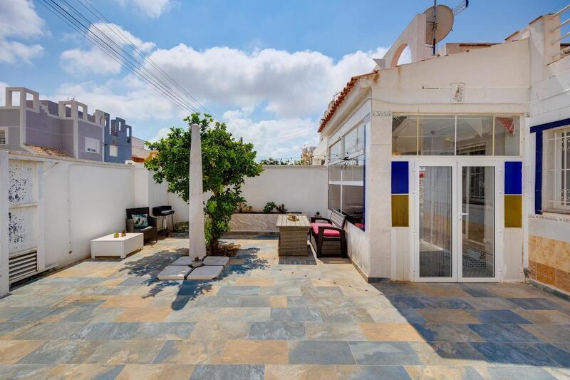 2 Cuarto Adosado en venta