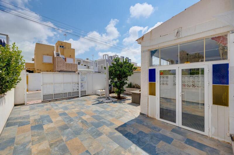2 Cuarto Adosado en venta