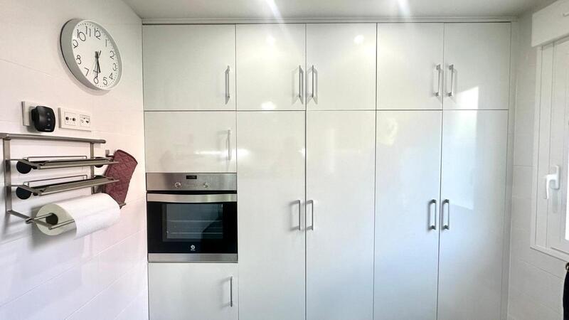 2 Schlafzimmer Stadthaus zu verkaufen