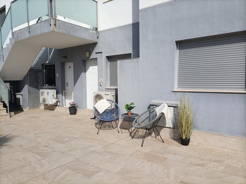 2 Cuarto Villa en venta