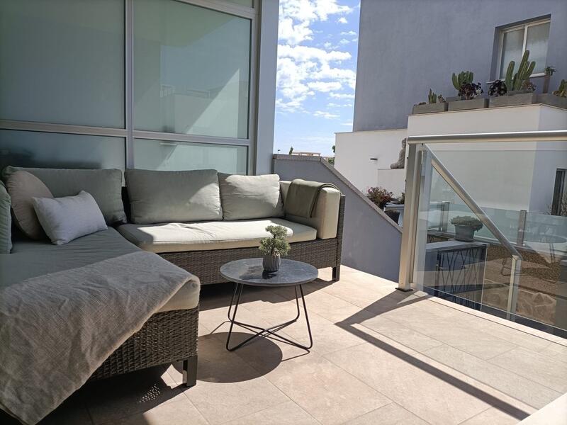 2 Cuarto Villa en venta