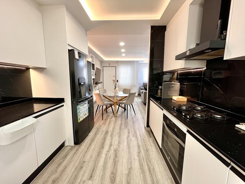 3 bedroom Townhouse for sale