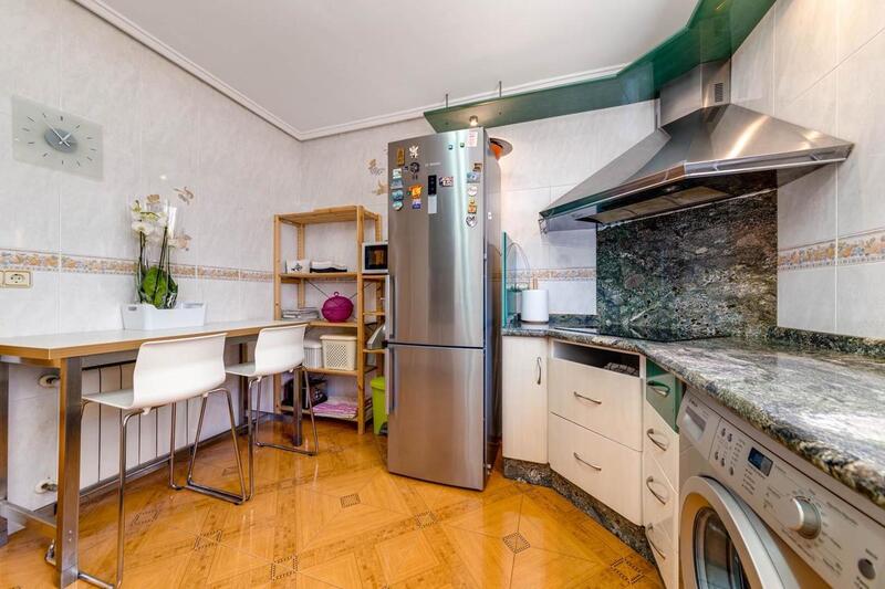 4 Cuarto Villa en venta